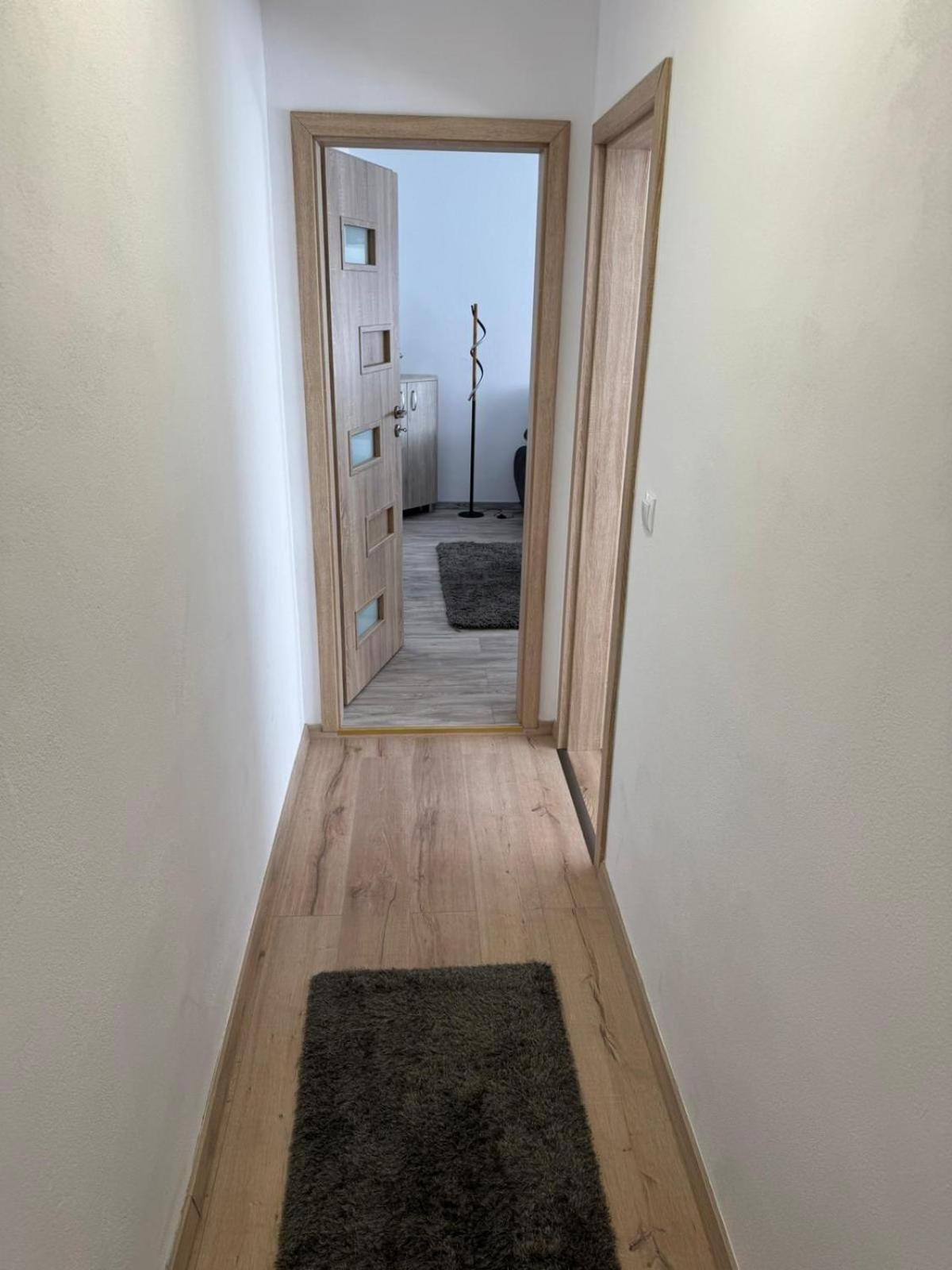 Bingo Apartman Cristuru Secuiesc Экстерьер фото