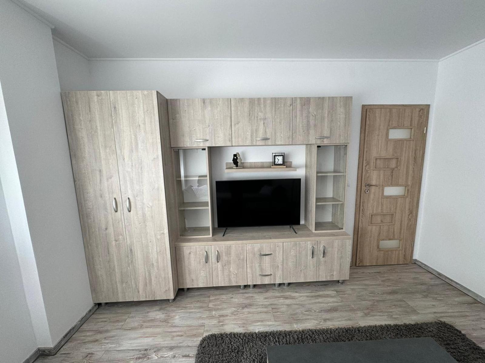 Bingo Apartman Cristuru Secuiesc Экстерьер фото